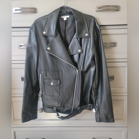Bar III Jackets & Blazers - BAR III Black Faux Leather Women's Biker Jacket